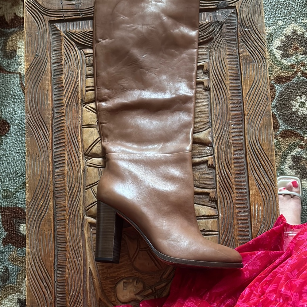 Pour La Victoire Brown Heeled Boots